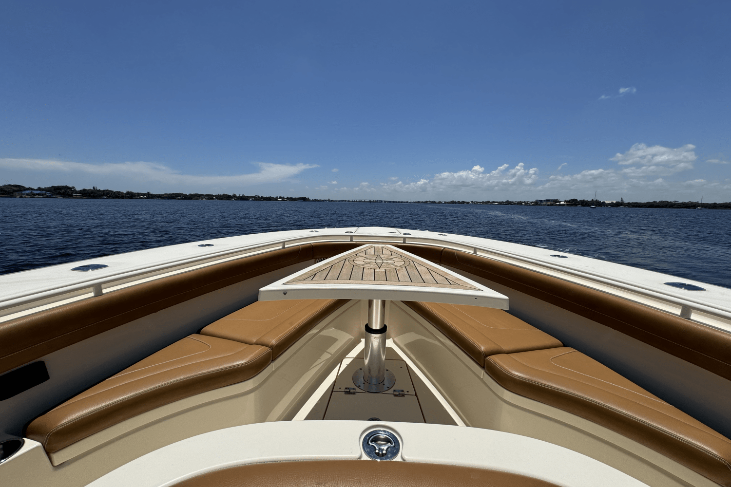 Slide: The Image of Scout 355 LXF 2021 - 12