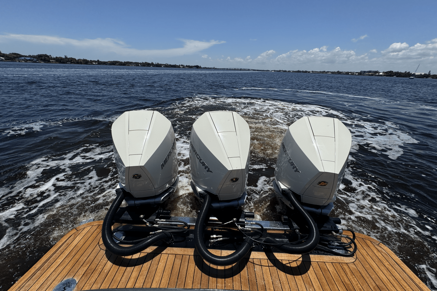 Slide: The Image of Scout 355 LXF 2021 - 34