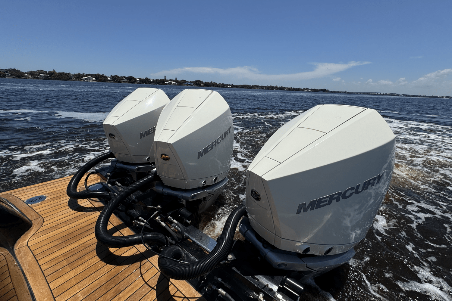 Slide: The Image of Scout 355 LXF 2021 - 35