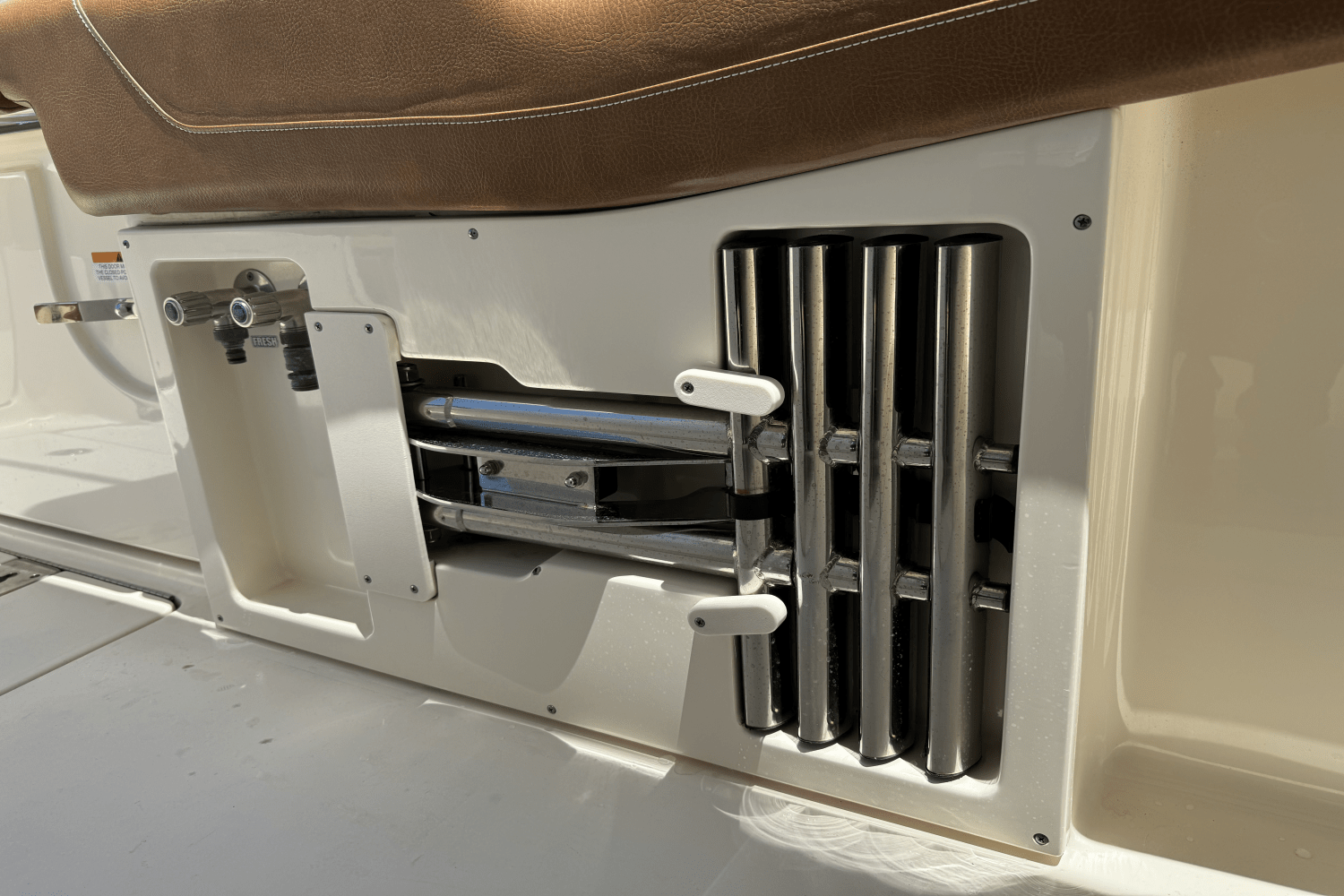 Slide: The Image of Scout 355 LXF 2021 - 44