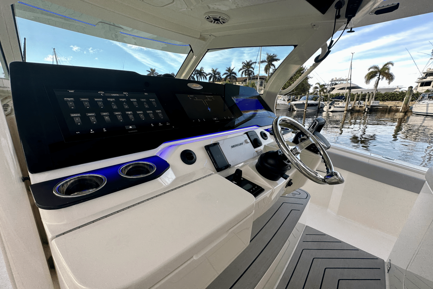 Slide: The Image of Scout 377 LXF 2024 - 22