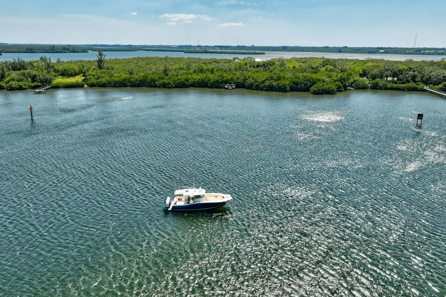 Slide: The Image of Scout 380 LXF 2020 - 13