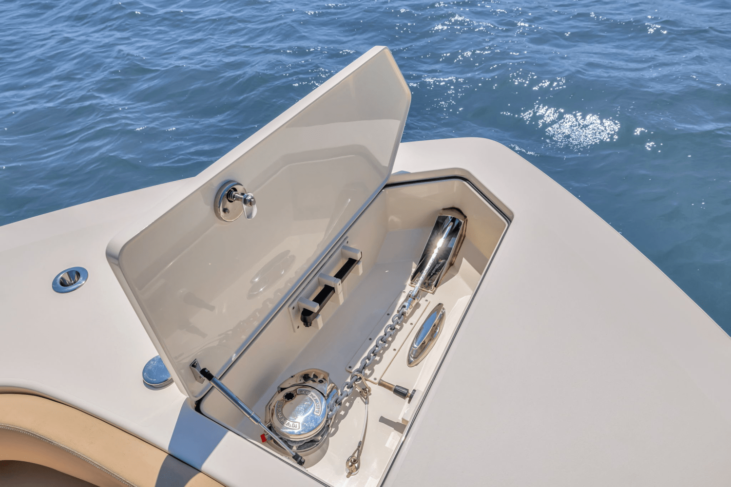 Slide: The Image of Scout 380 LXF 2020 - 40