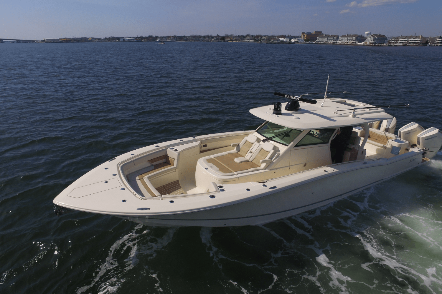 Slide: The Image of Scout 400 LXF 2024 - 6