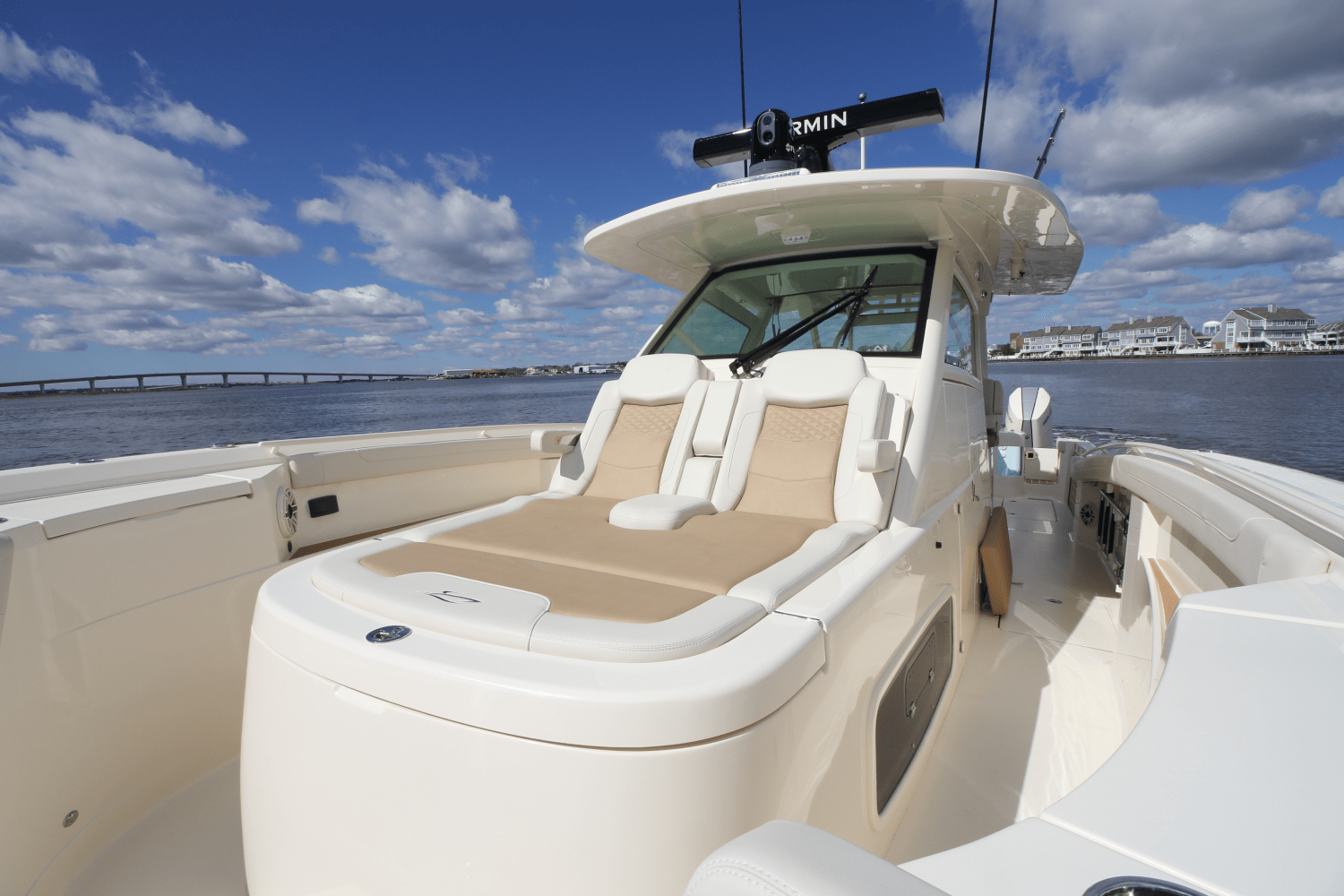 Slide: The Image of Scout 400 LXF 2024 - 73