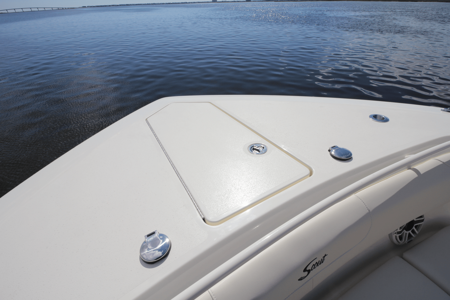 Slide: The Image of Scout 400 LXF 2024 - 86