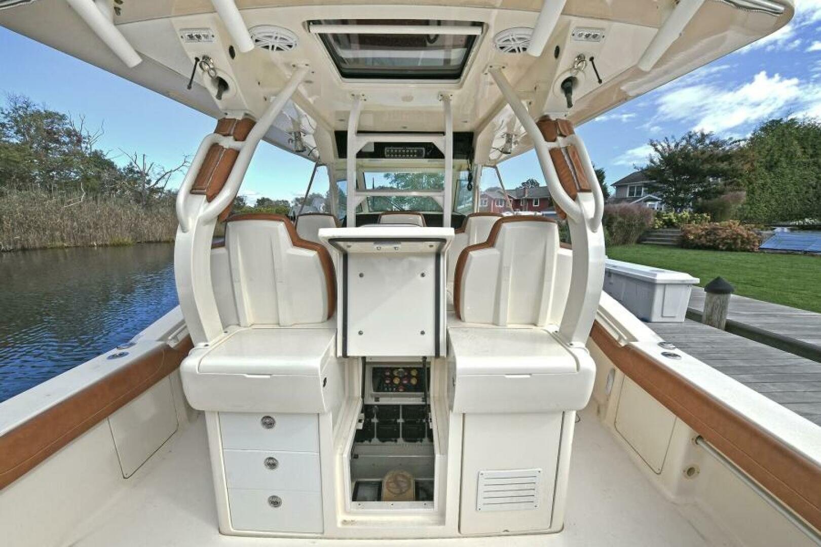 Slide: The Image of Scout 420 LXF 2016 - 5305928