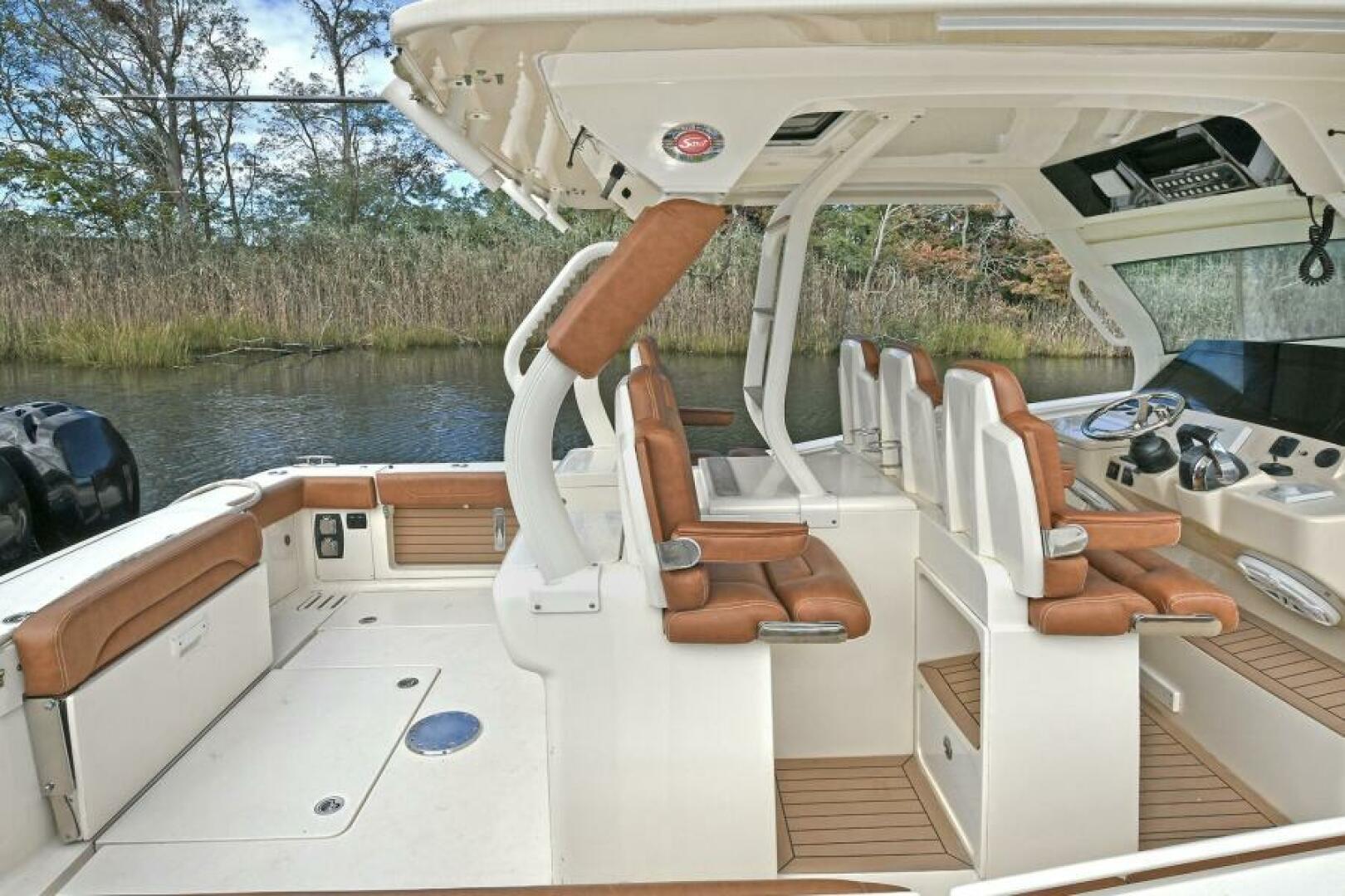 Slide: The Image of Scout 420 LXF 2016 - 5305929