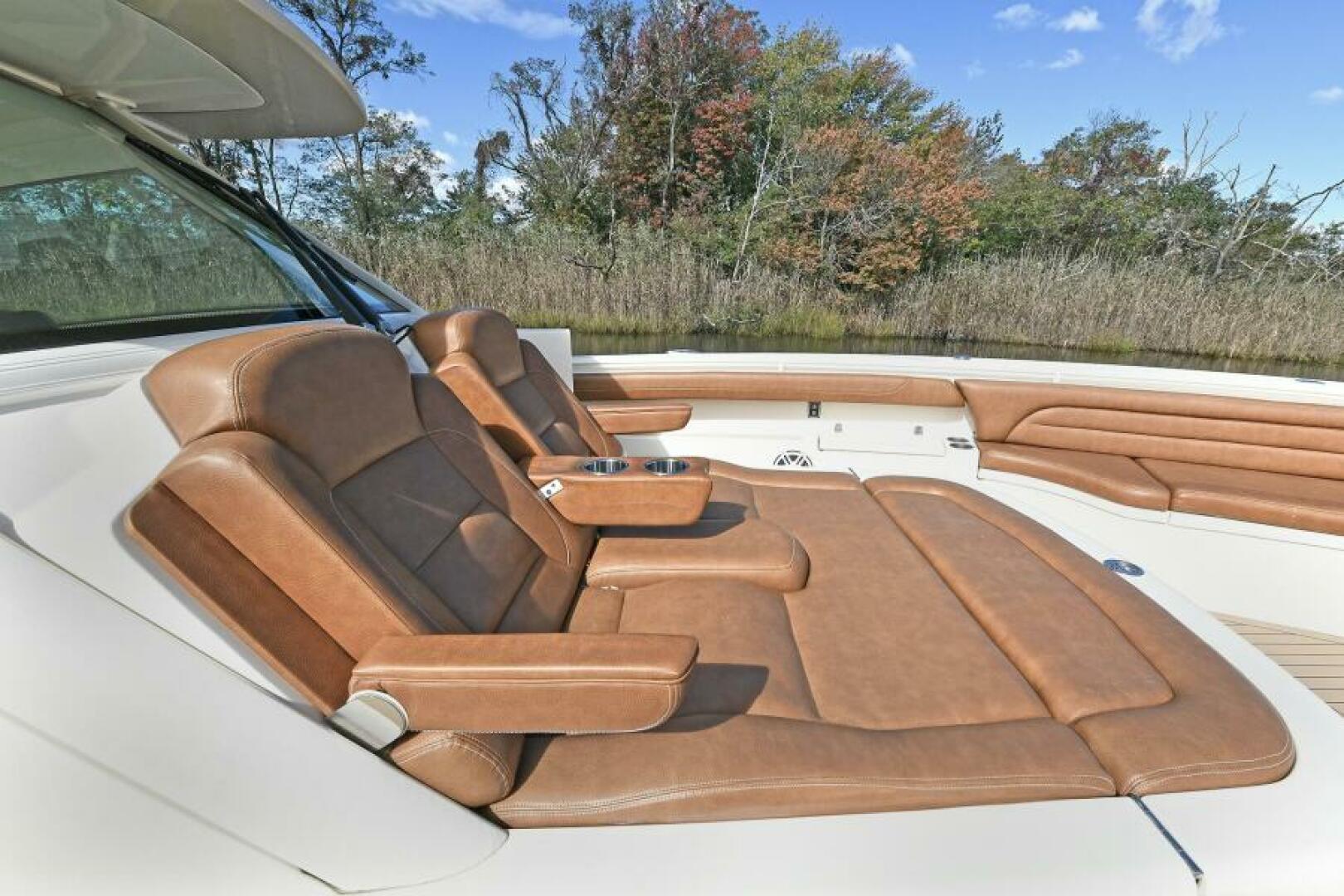 Slide: The Image of Scout 420 LXF 2016 - 5305938