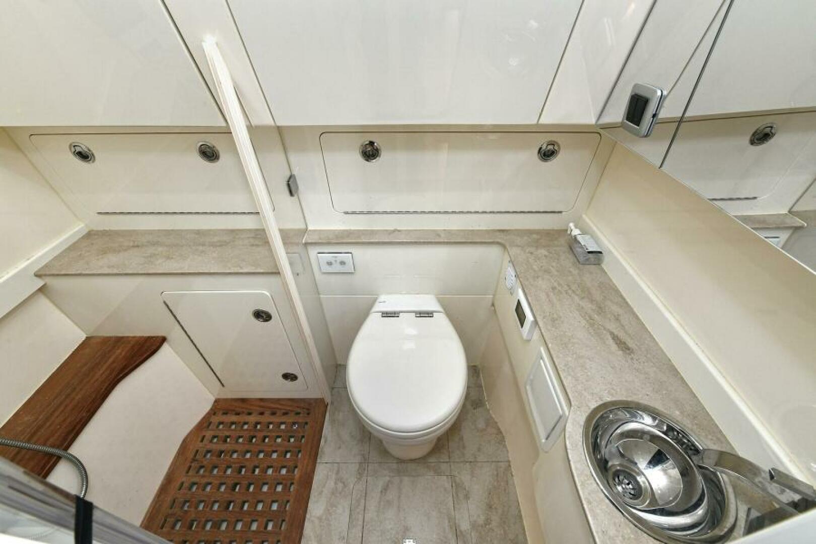 Slide: The Image of Scout 420 LXF 2016 - 5305956