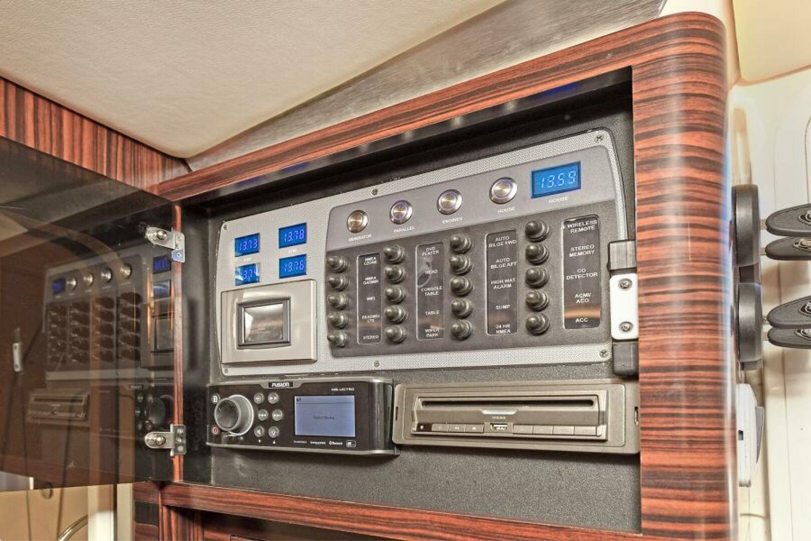 Slide: The Image of Scout 420 LXF 2016 - 5305958