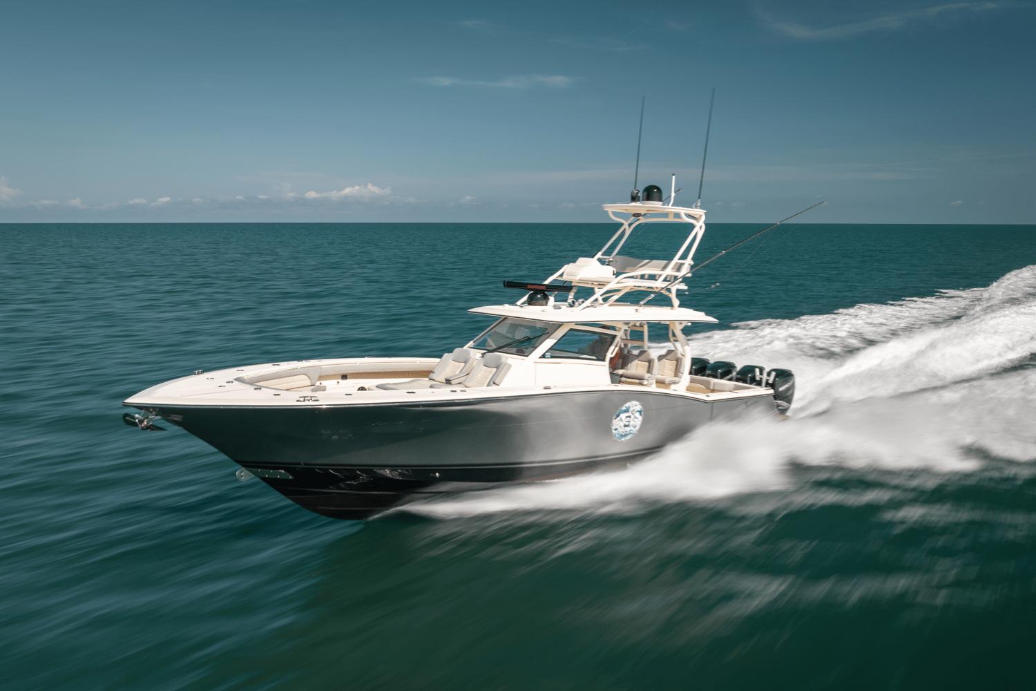 Slide: The Image of Scout 420 Lxf 2019 - 1