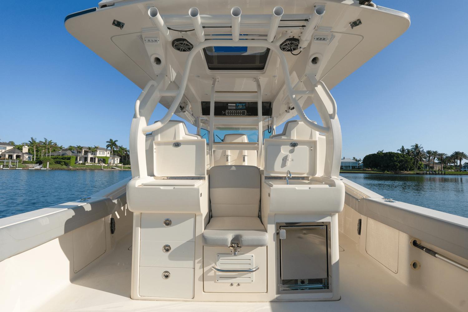 Slide: The Image of Scout 420 Lxf 2019 - 10