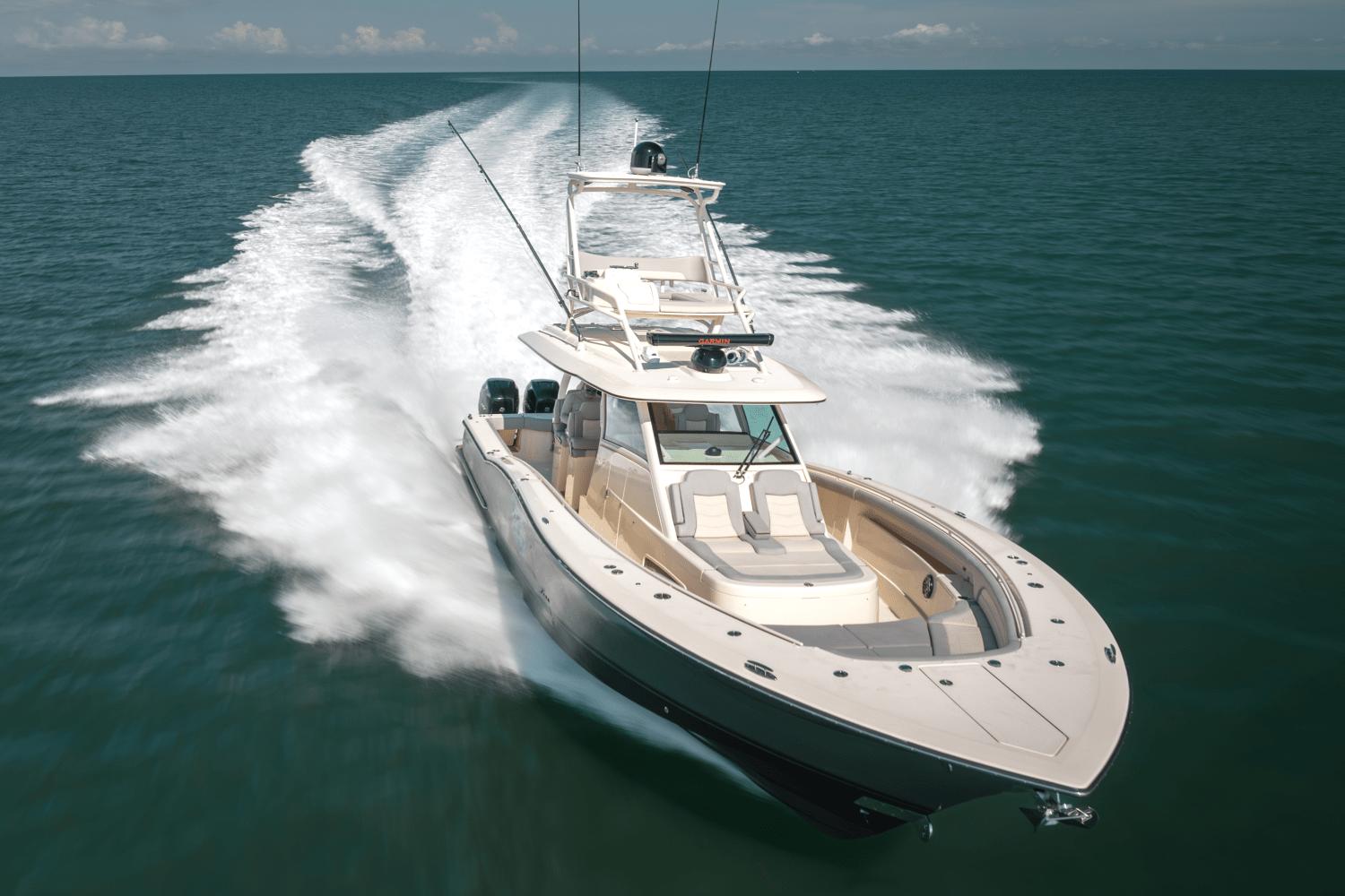 Slide: The Image of Scout 420 Lxf 2019 - 2
