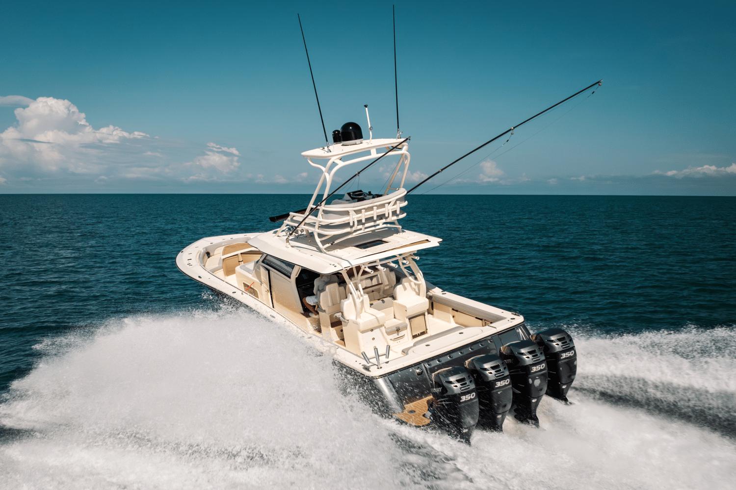 Slide: The Image of Scout 420 Lxf 2019 - 4