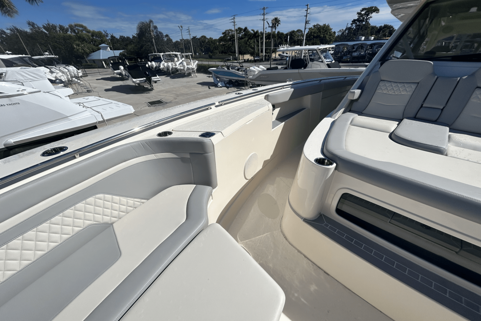 Slide: The Image of Scout 530 LXF 2024 - 3898904