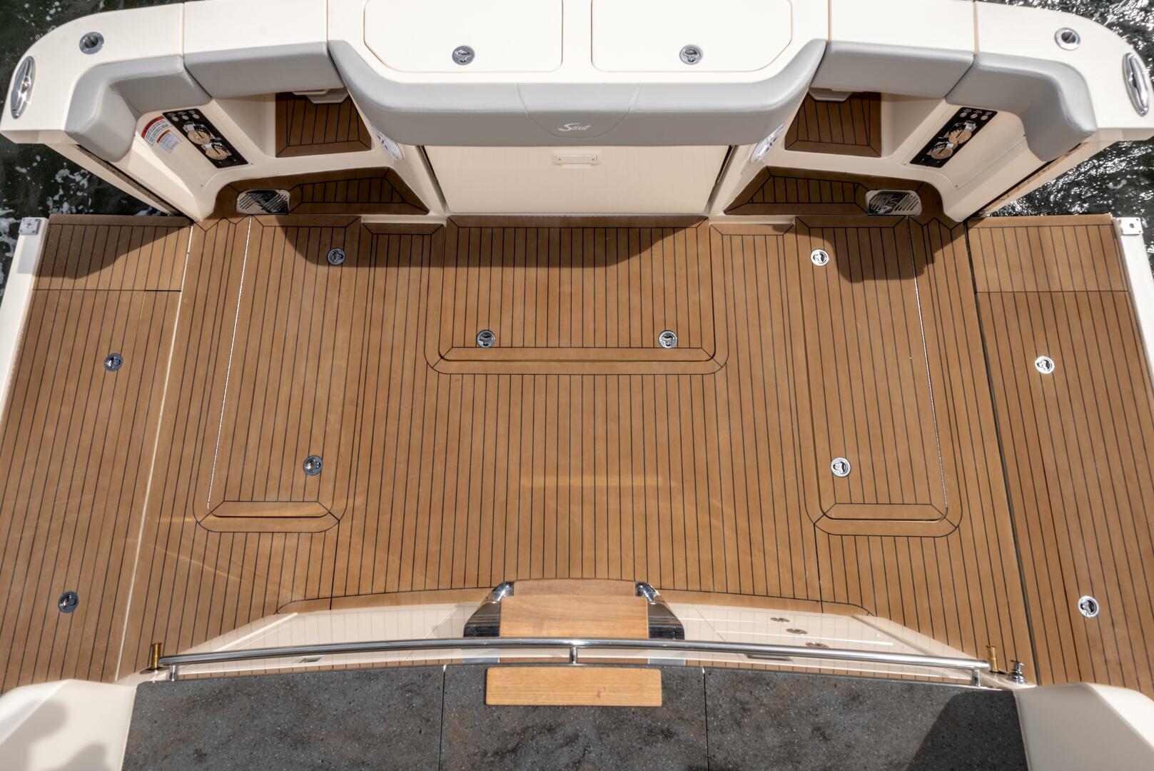 Slide: The Image of Scout 530 LXF 2025 - 5063919