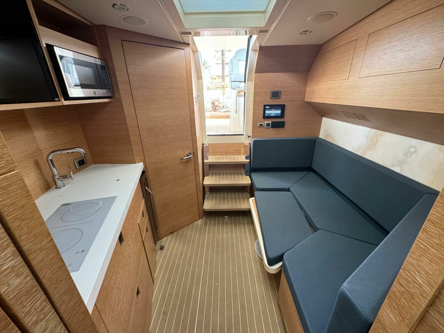 Slide: The Image of Scout 53 LXF 2020 - 18