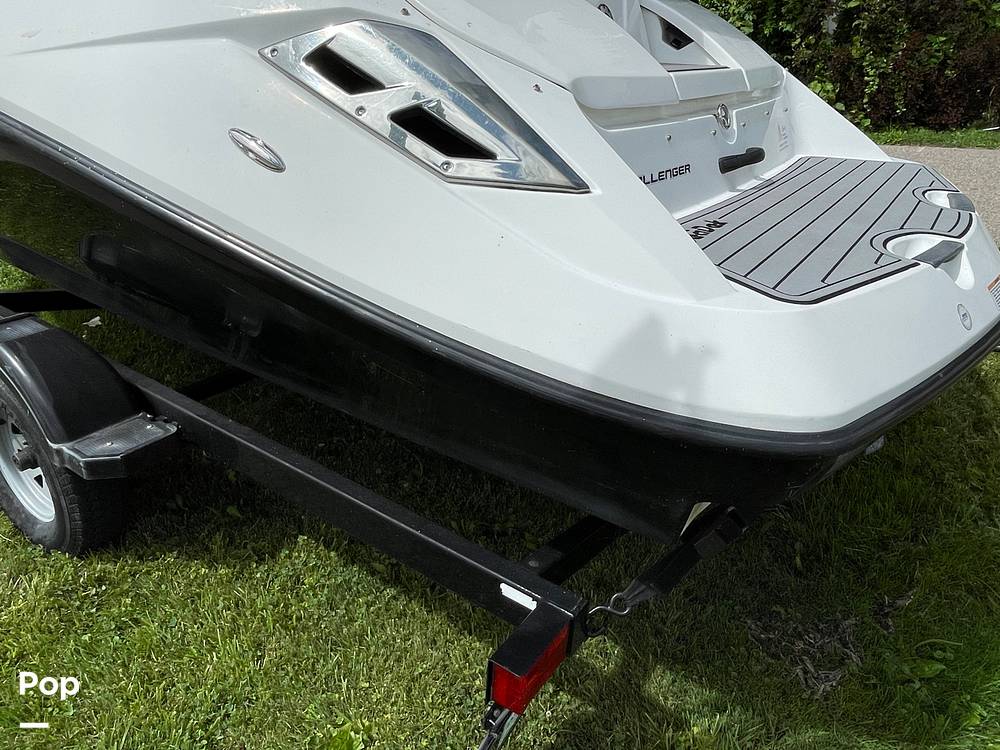 Slide: The Image of Sea-Doo 180 Challenger 2012 - 14405632