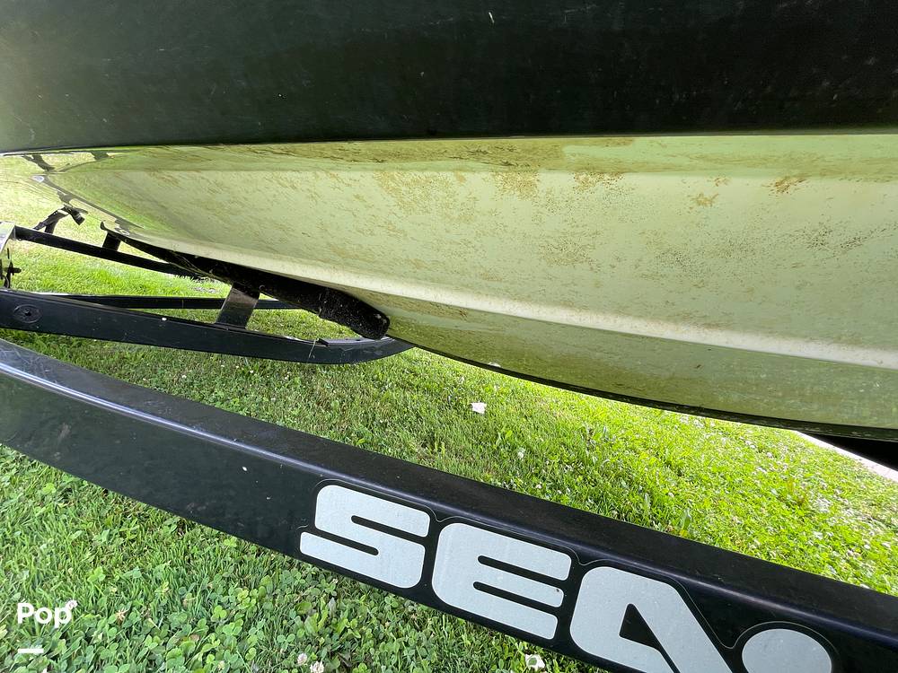 Slide: The Image of Sea-Doo 180 Challenger 2012 - 14405643