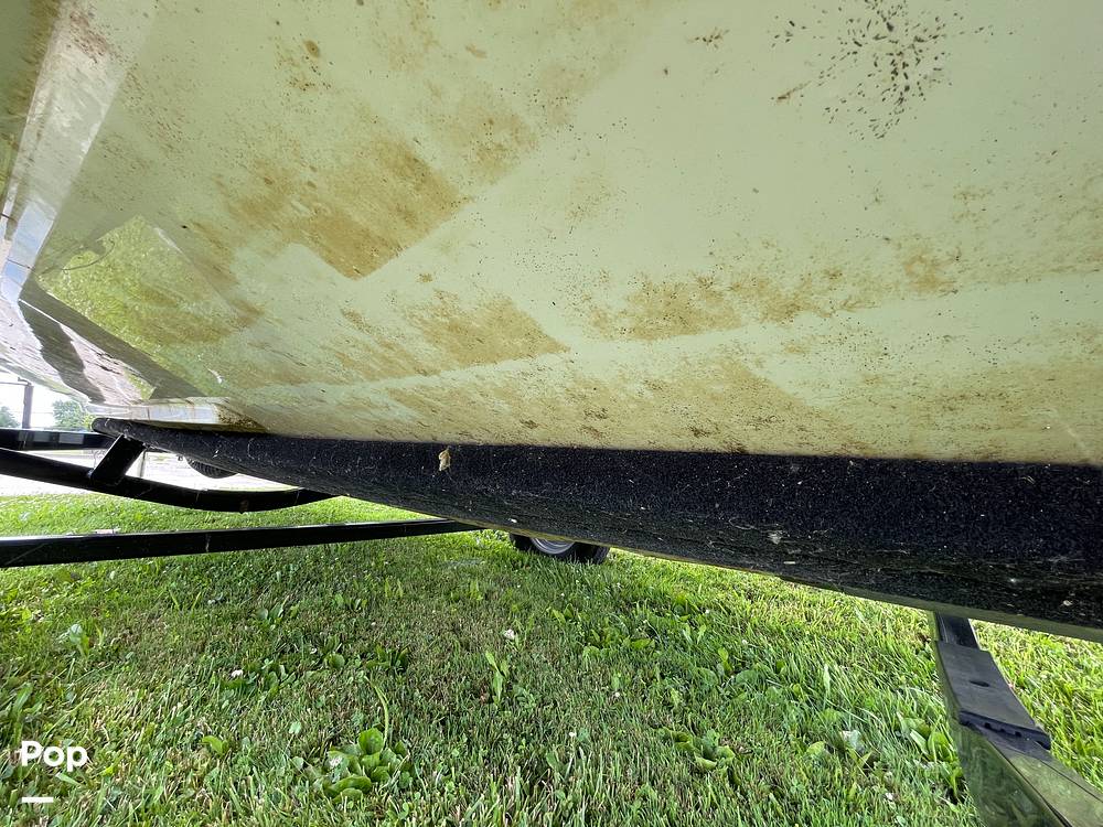 Slide: The Image of Sea-Doo 180 Challenger 2012 - 14405645