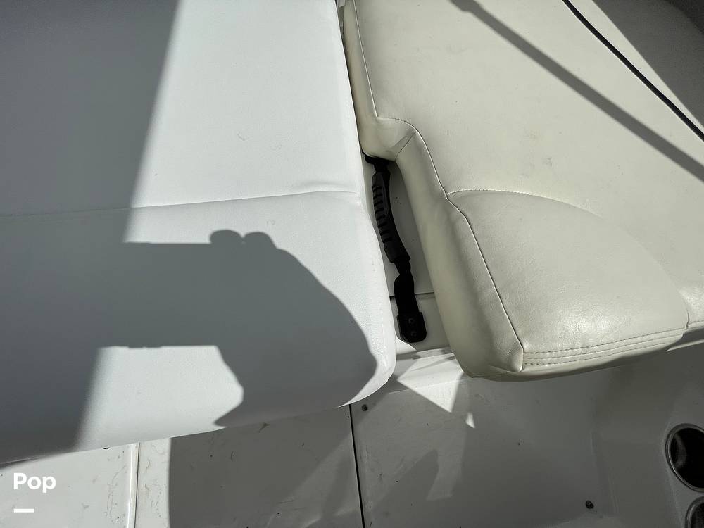 Slide: The Image of Sea-Doo 180 Challenger 2012 - 14405573