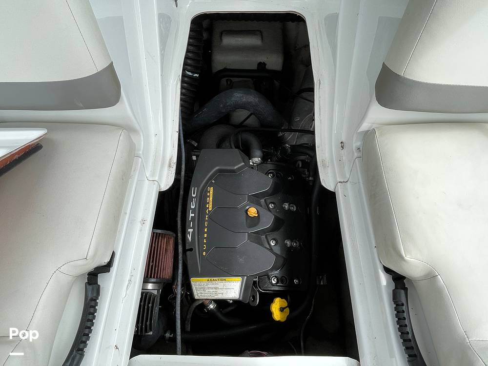 Slide: The Image of Sea-Doo 180 Challenger 2012 - 14405596