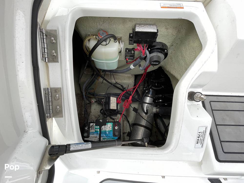 Slide: The Image of Sea-Doo 180 Challenger 2012 - 14405611