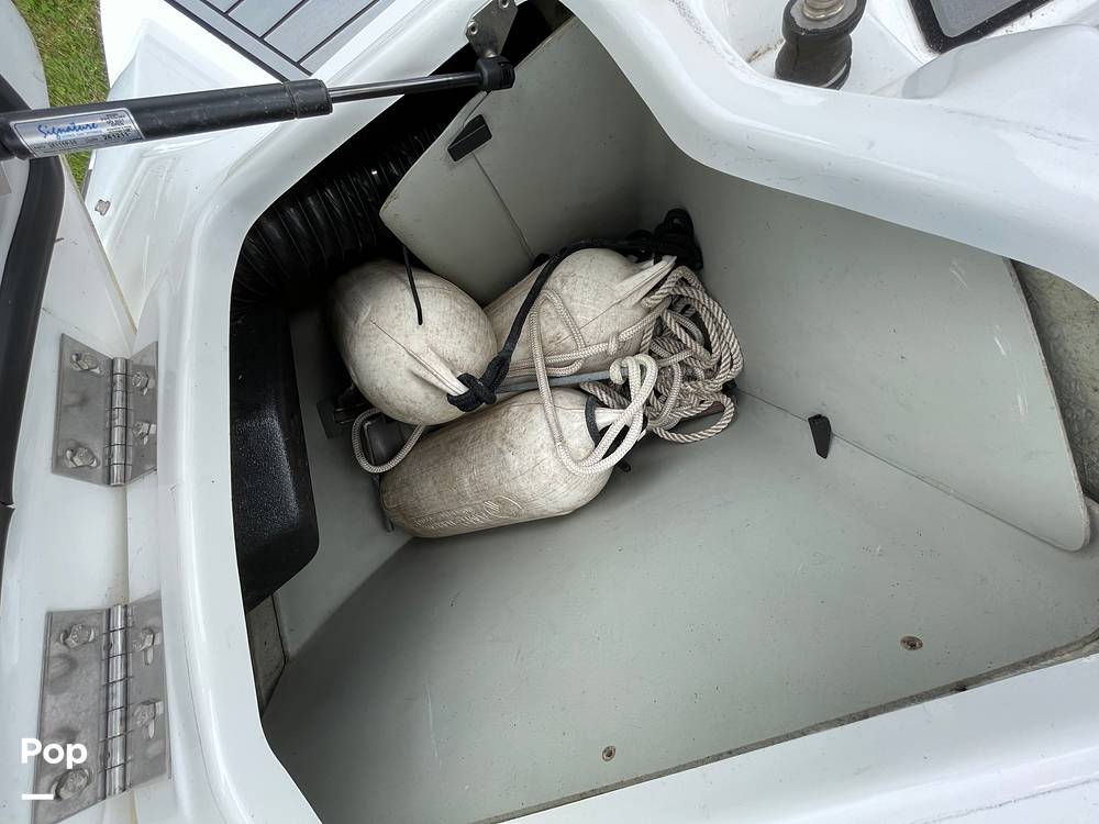 Slide: The Image of Sea-Doo 180 Challenger 2012 - 14405615