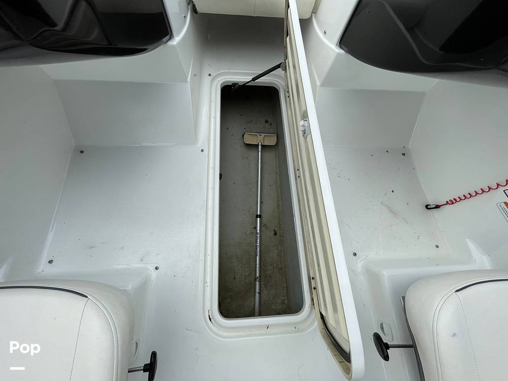 Slide: The Image of Sea-Doo 180 Challenger 2012 - 14405620