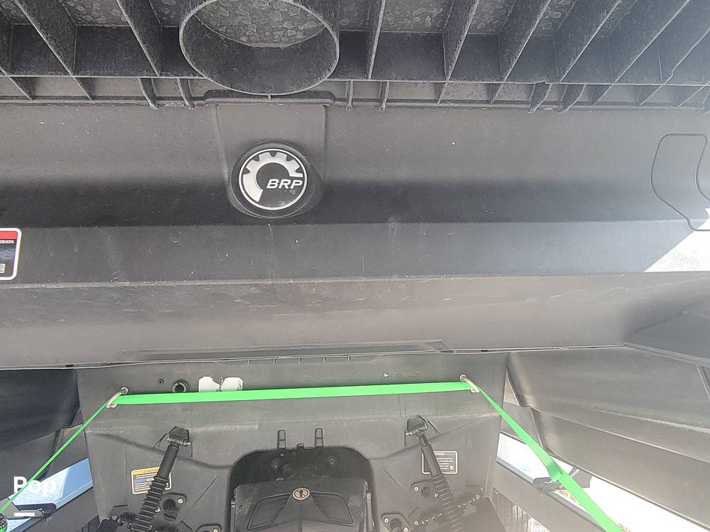 Slide: The Image of Sea-Doo 21 Switch Cruise 2022 - 15720439