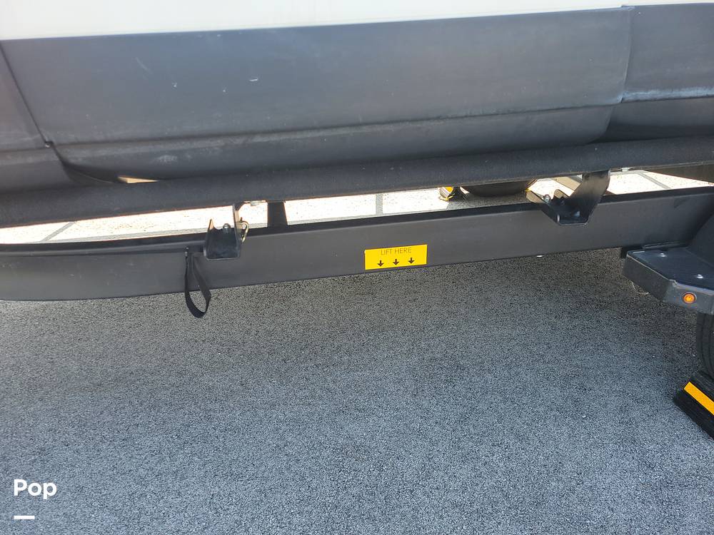 Slide: The Image of Sea-Doo 21 Switch Cruise 2022 - 15720446