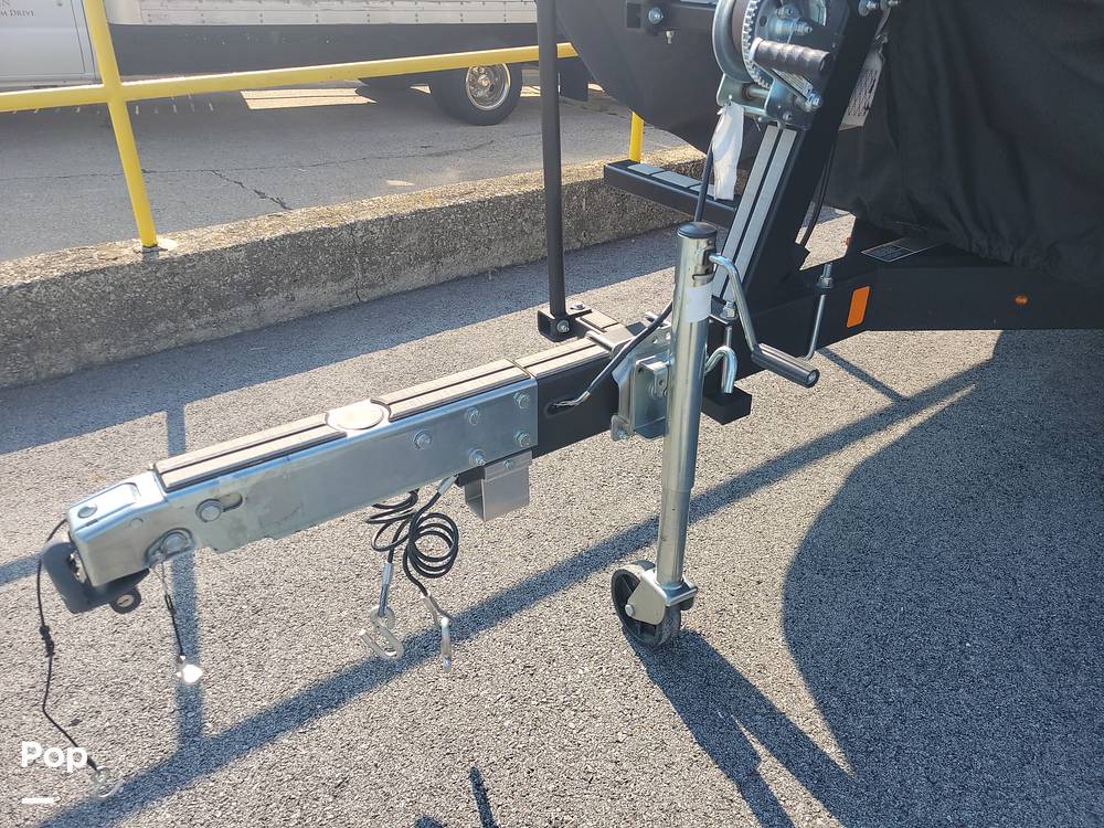 Slide: The Image of Sea-Doo 21 Switch Cruise 2022 - 15720448