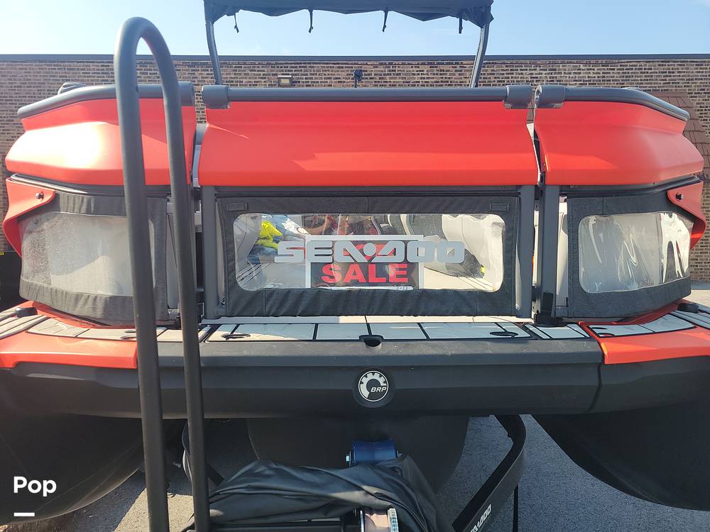 Slide: The Image of Sea-Doo 21 Switch Cruise 2022 - 15720455