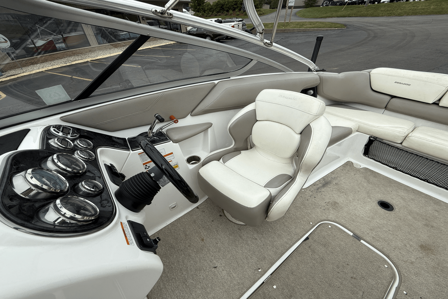 Slide: The Image of Sea-Doo 230 CHALLENGER 2009 - 6