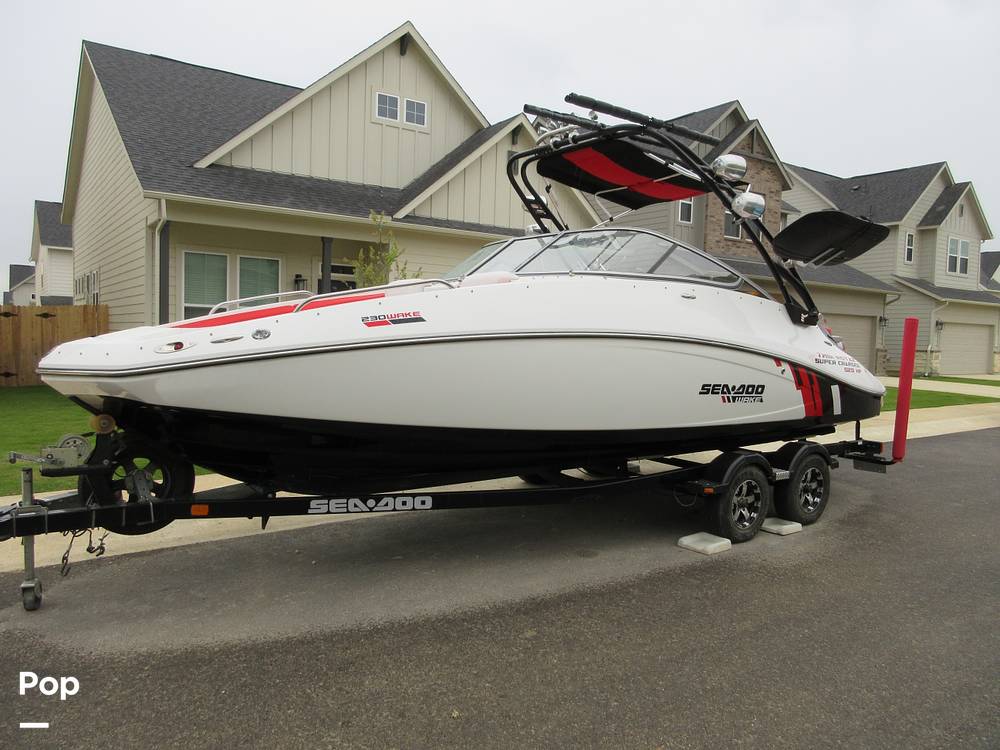 Slide: The Image of Sea-Doo 230 WAKE 2012 - 13975322