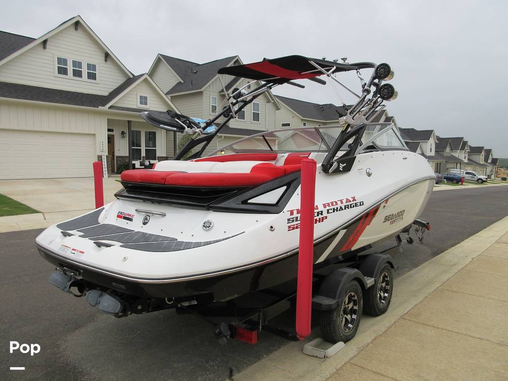 Slide: The Image of Sea-Doo 230 WAKE 2012 - 13975327