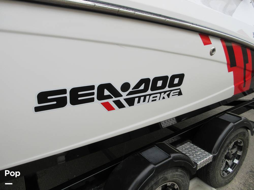 Slide: The Image of Sea-Doo 230 WAKE 2012 - 13975338