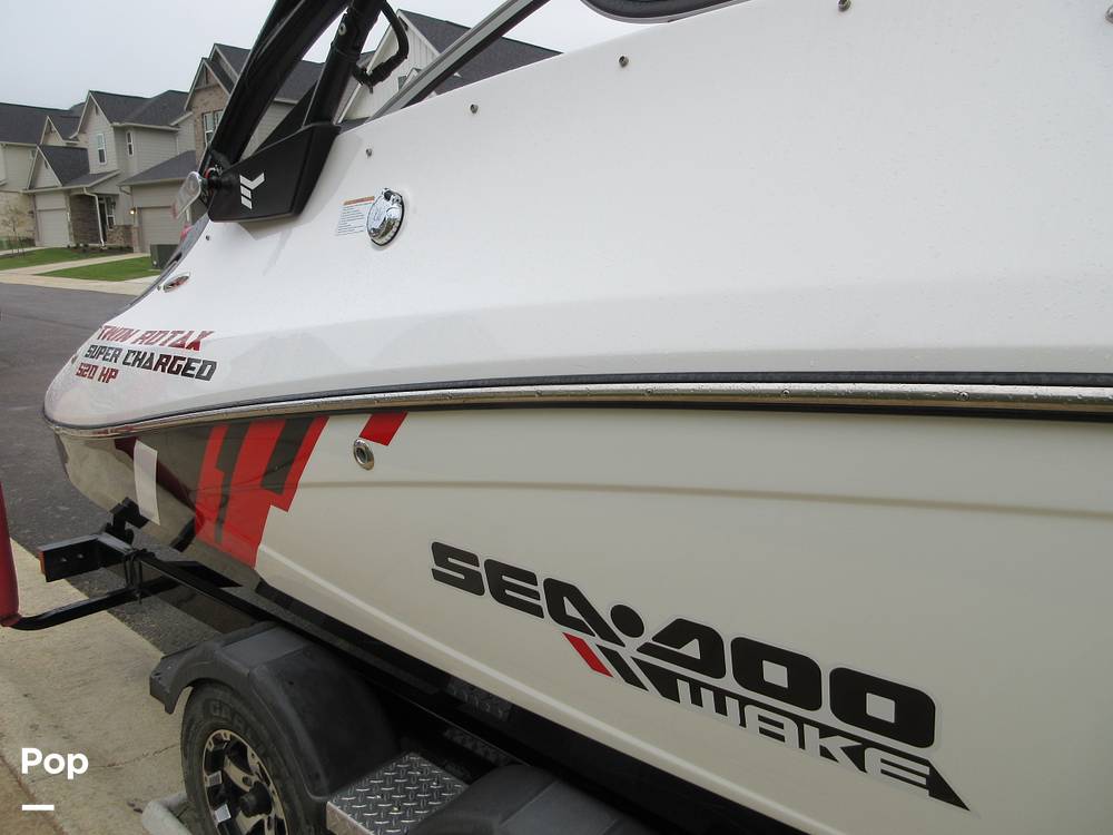 Slide: The Image of Sea-Doo 230 WAKE 2012 - 13975364