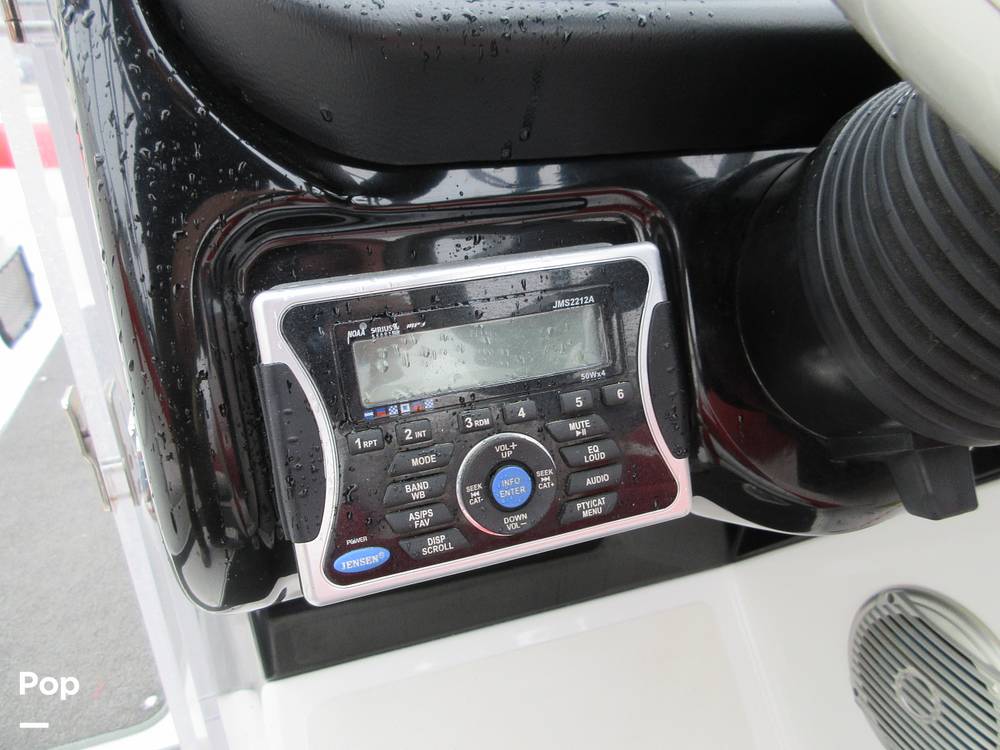 Slide: The Image of Sea-Doo 230 WAKE 2012 - 13975386