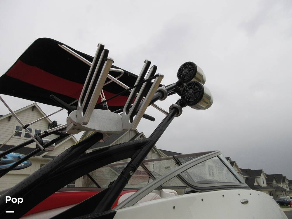 Slide: The Image of Sea-Doo 230 WAKE 2012 - 13975359