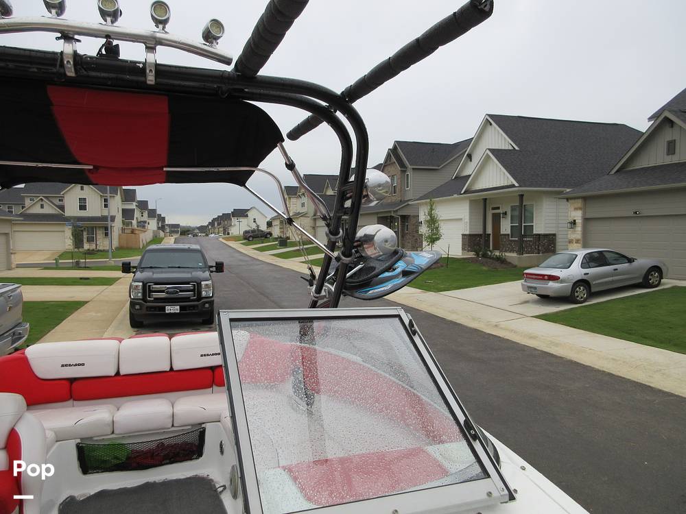 Slide: The Image of Sea-Doo 230 WAKE 2012 - 13975405