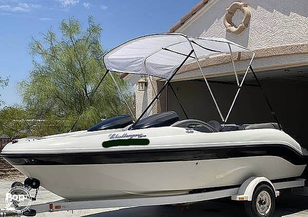 Slide: The Image of Sea-Doo Challenger 1800 2001 - 10685019