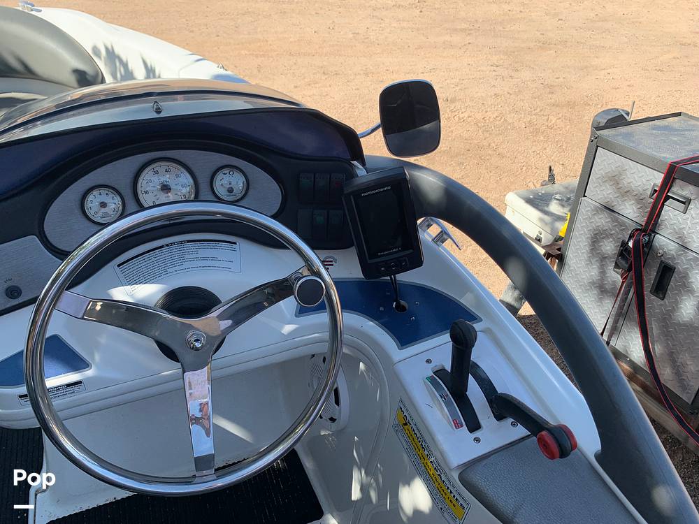 Slide: The Image of Sea-Doo Challenger 1800 2001 - 10582059