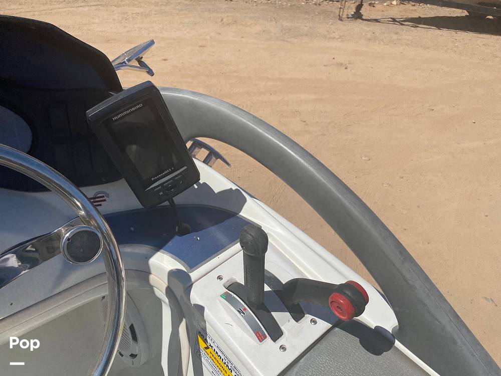Slide: The Image of Sea-Doo Challenger 1800 2001 - 10684544