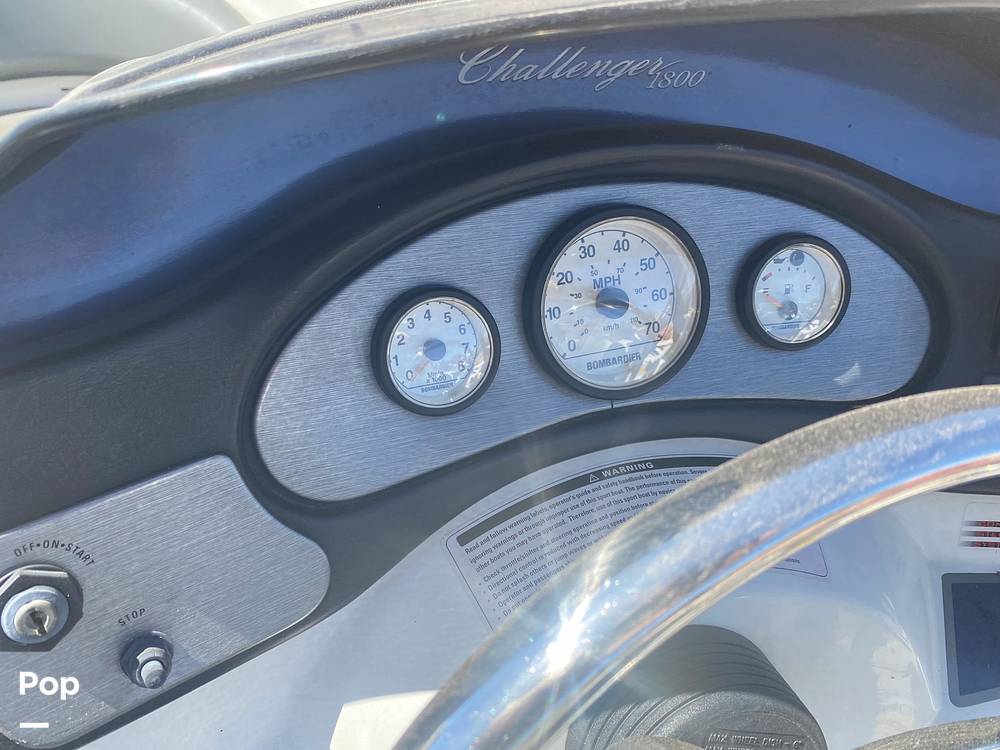 Slide: The Image of Sea-Doo Challenger 1800 2001 - 10684585