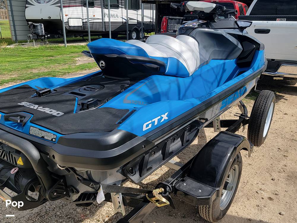 Slide: The Image of Sea-Doo GTX 170 2021 - 1