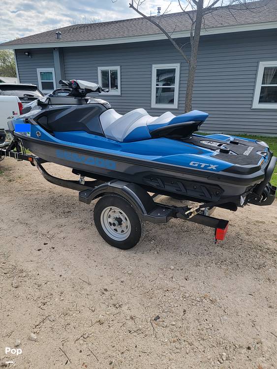 Slide: The Image of Sea-Doo GTX 170 2021 - 10