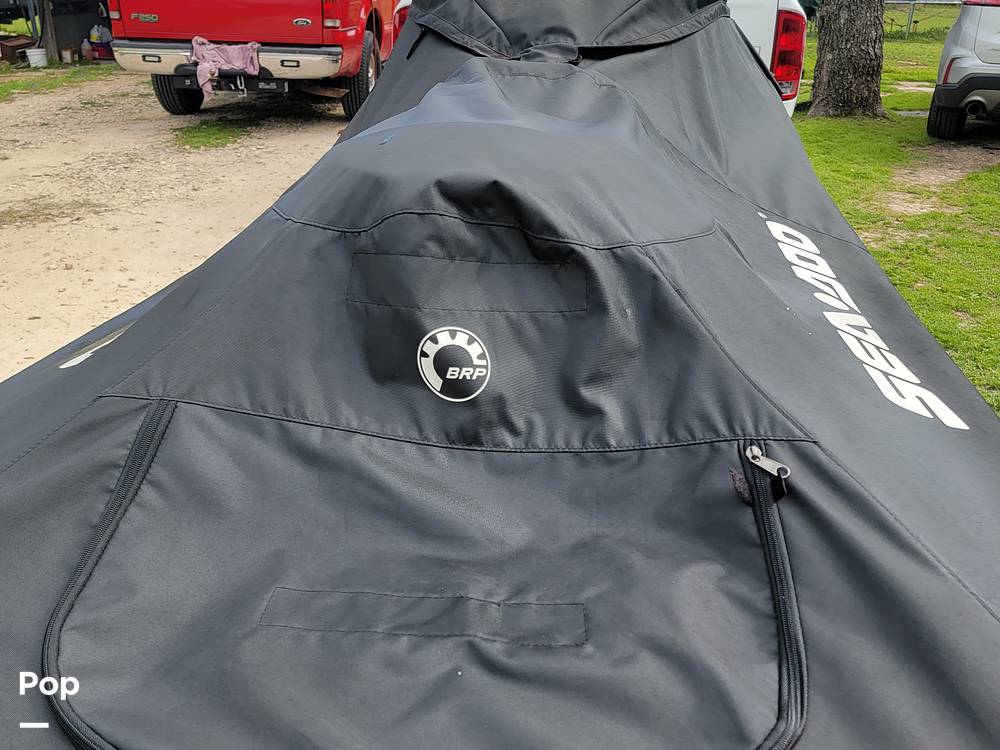 Slide: The Image of Sea-Doo GTX 170 2021 - 23