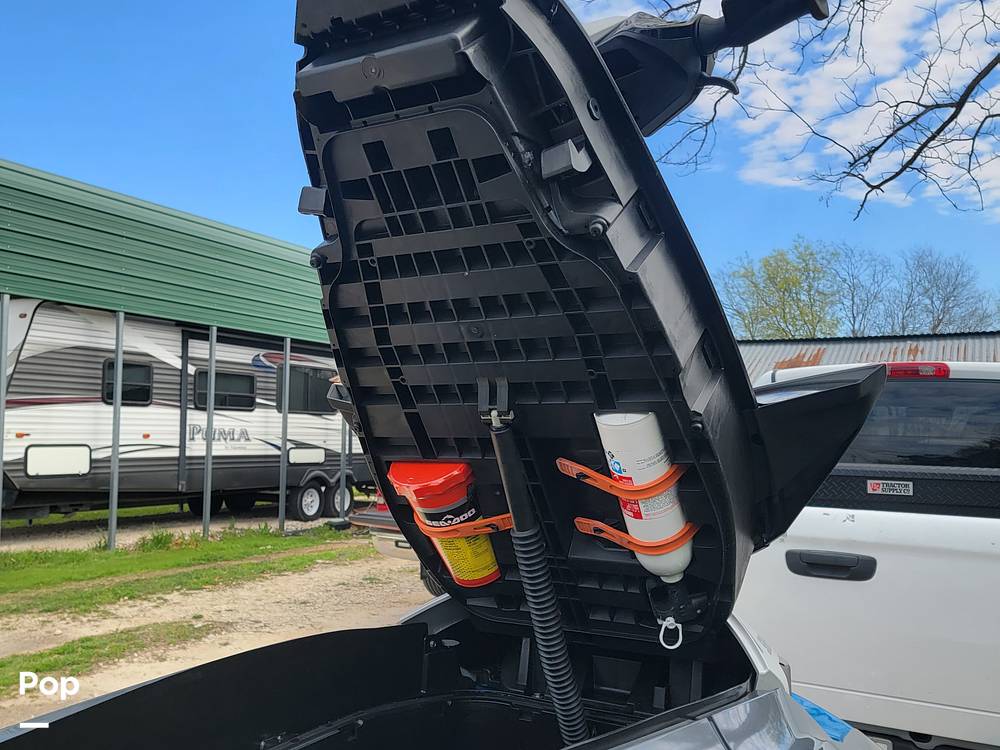 Slide: The Image of Sea-Doo GTX 170 2021 - 24